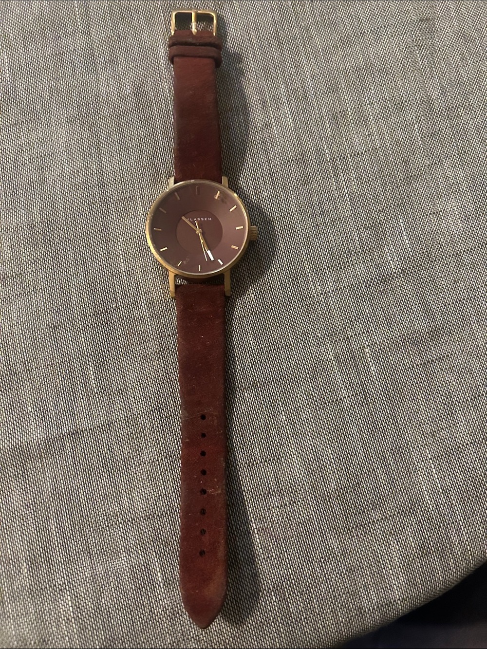 Minimalist Brown Leather Men's Watch - Unbranded